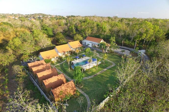 Imagen general del Hotel Bukal Sari Villas Uluwatu. Foto 9