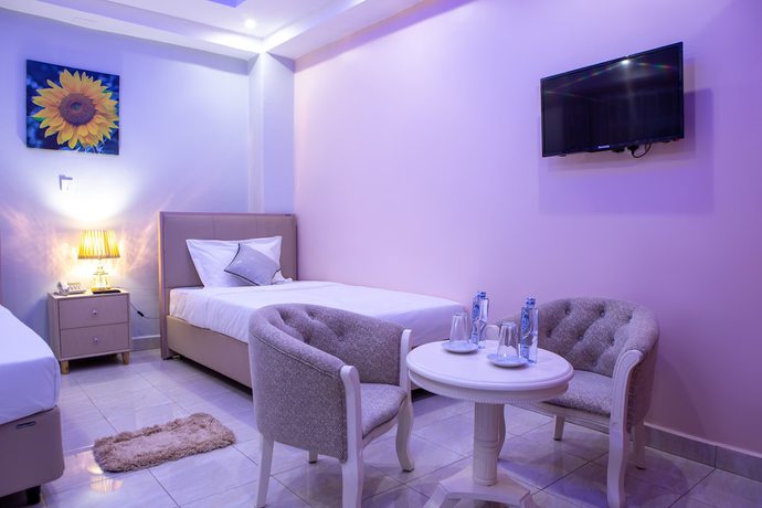 Imagen de la habitación del Hotel Bukandula. Foto 9