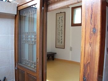 Imagen general del Hotel Bukchon Sarangchae Hanok Guesthouse. Foto 3