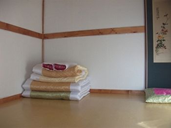 Imagen general del Hotel Bukchon Sarangchae Hanok Guesthouse. Foto 8