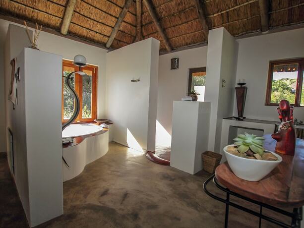 Imagen general del Hotel Bukela Game Lodge Amakhala Game Reserve. Foto 5