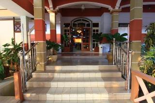 Imagen general del Hotel Bukit Keluang Beach Resort. Foto 1