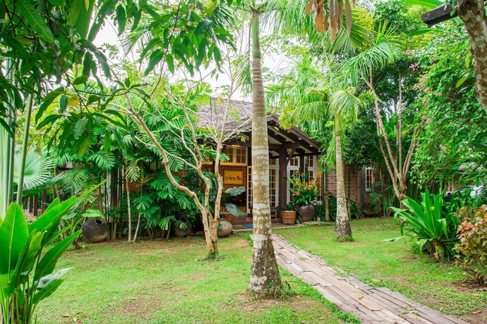 Imagen de los exteriores del Hotel Bulaeinn Villas. Foto 11