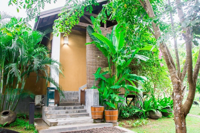 Imagen de los exteriores del Hotel Bulaeinn Villas. Foto 12