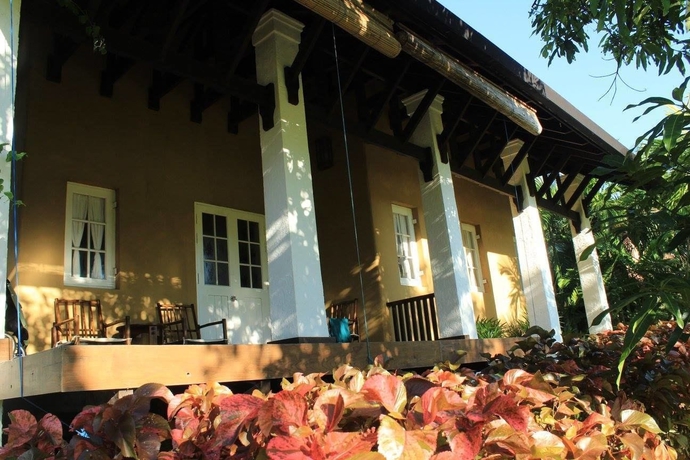 Imagen de los exteriores del Hotel Bulaeinn Villas. Foto 13