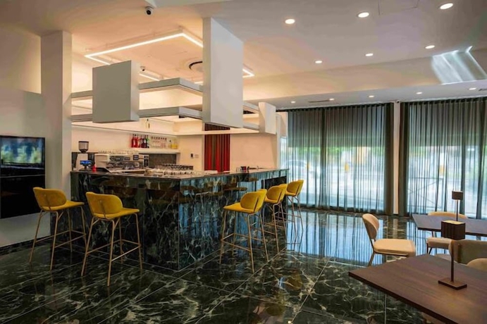 Imagen del bar/restaurante del Hotel Bul&agrave;. Foto 3
