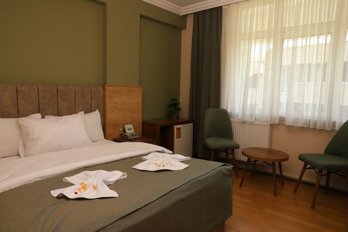 Imagen de la habitación del Hotel Buldum. Foto 17