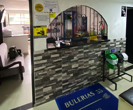 Imagen general del Hotel Bulerias 33. Foto 5