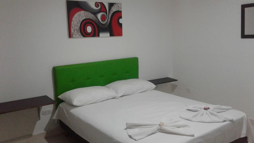 Imagen de la habitación del Hotel Bulerias. Foto 13