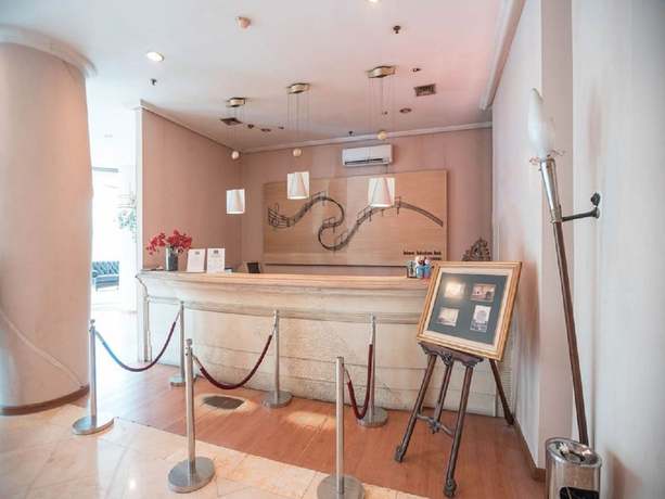 Imagen de los interiores del Hotel Bulevar Tanjung Duren Jakarta. Foto 15