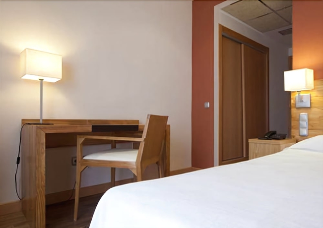 Imagen de la habitación del Hotel Bulevard, Benicasim. Foto 2