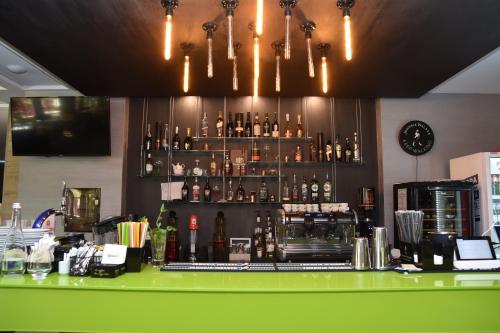Imagen general del Hotel Bulevard, Ramnicu Valcea. Foto 3