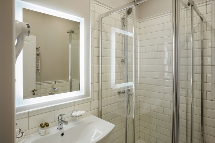 Imagen de la habitación del Hotel Bulgakov Residence. Foto 14