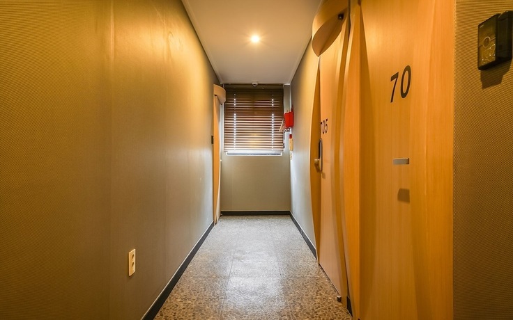 Imagen general del Hotel Bulgwang CS. Foto 9
