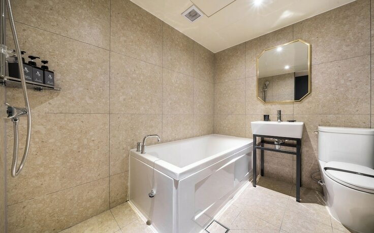Imagen general del Hotel Bulgwang Noblesse. Foto 12