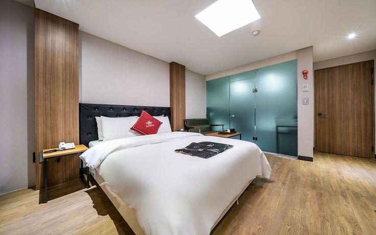 Imagen general del Hotel Bulgwang Noblesse. Foto 14