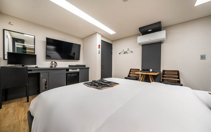 Imagen de la habitación del Hotel Bulgwang Noblesse. Foto 21
