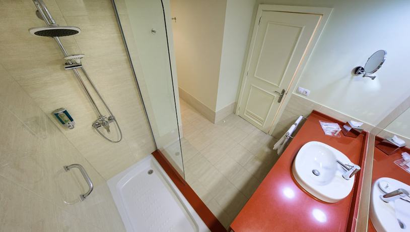 Imagen de la habitación del Hotel Bull Costa Canaria and Spa - Adults Only. Foto 18