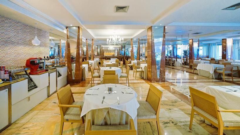 Imagen del bar/restaurante del Hotel Bull Dorado Beach and Spa - All Inclusive. Foto 4