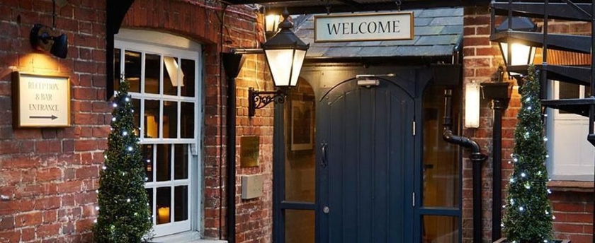 Imagen general del Hotel Bull Halstead By Greene King Inns. Foto 3