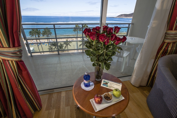 Imagen de la habitación del Hotel Bull Reina Isabel and Spa. Foto 6