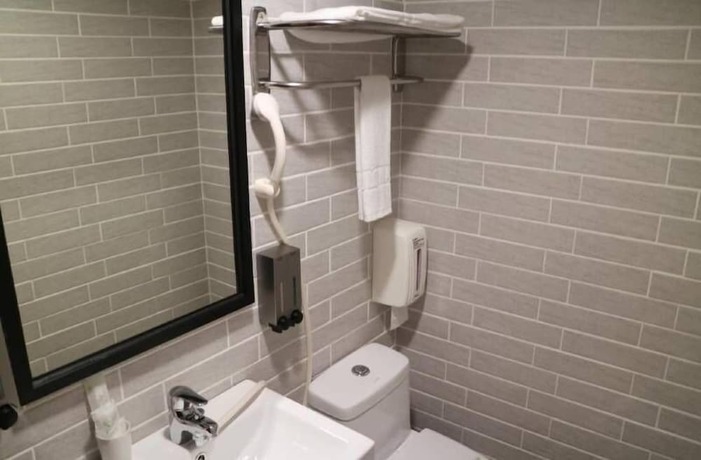 Imagen de la habitación del Hotel Bulowan. Foto 11