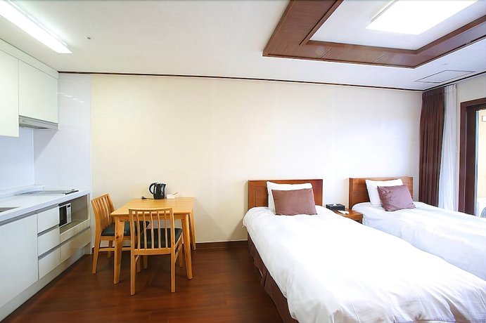 Imagen de la habitación del Hotel Bulranji Hotel. Foto 4
