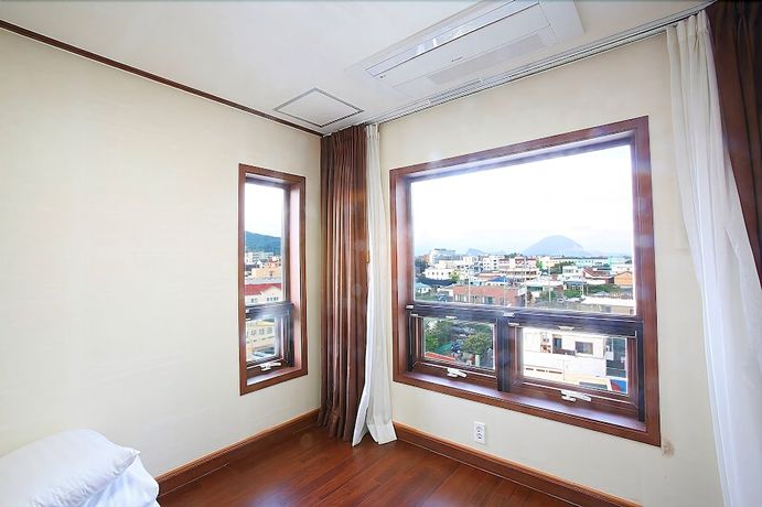 Imagen de la habitación del Hotel Bulranji Hotel. Foto 15