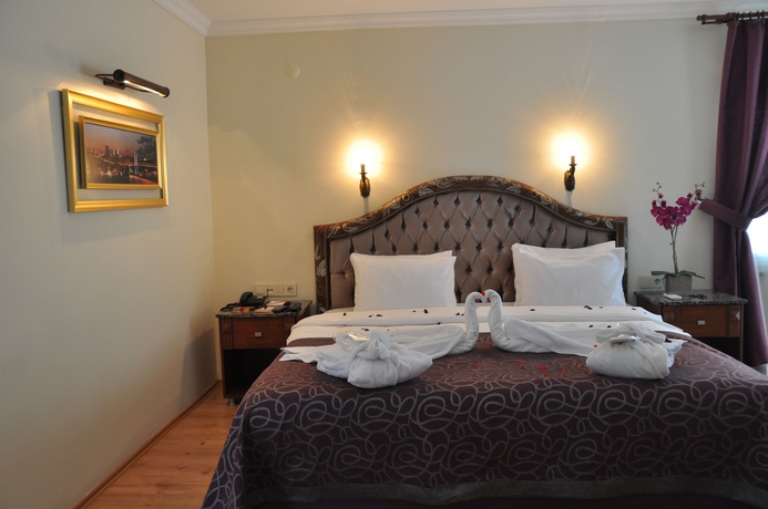 Imagen de la habitación del Hotel Bulvar Palas Old City. Foto 3