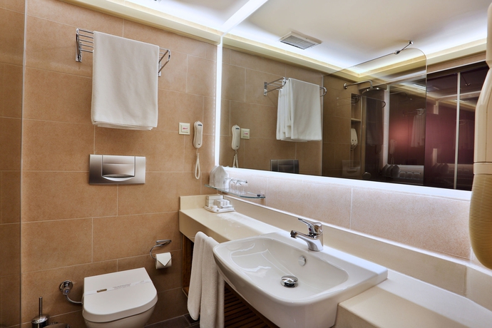 Imagen de la habitación del Hotel Bulvar Palas Old City. Foto 7