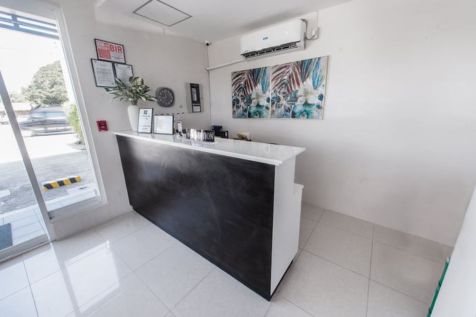 Imagen de los interiores del Hotel Bumble V Hotel Subic. Foto 15