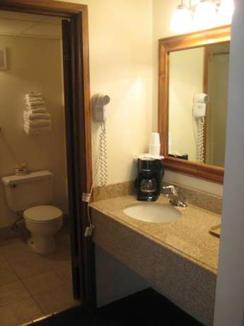 Imagen de la habitación del Hotel Bumbleberry Inn. Foto 8