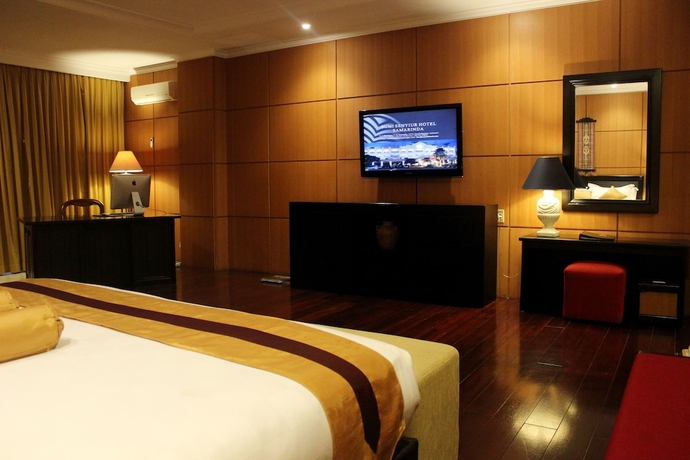 Imagen de la habitación del Hotel Bumi Senyiur. Foto 12