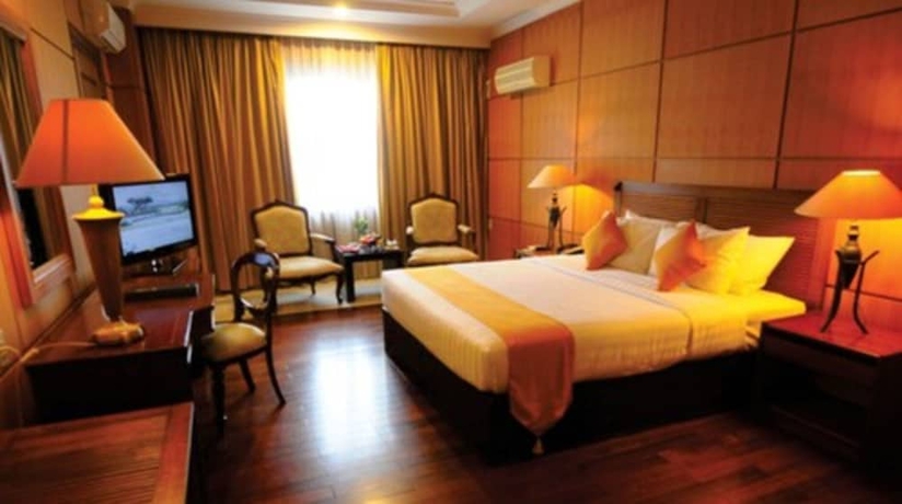 Imagen de la habitación del Hotel Bumi Senyiur. Foto 13