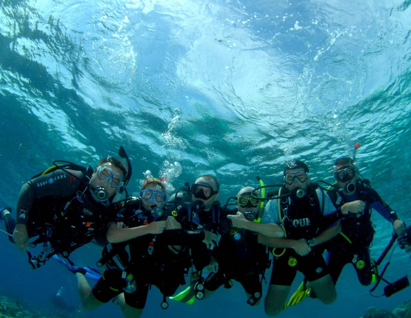 Imagen general del Hotel Bunaken Divers Sea Breeze Resort. Foto 9