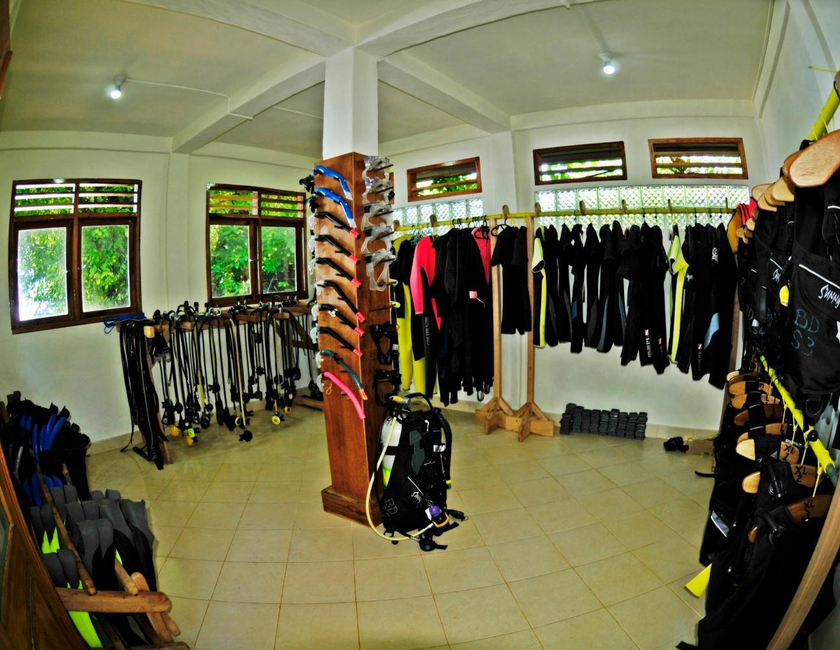 Imagen general del Hotel Bunaken Divers Sea Breeze Resort. Foto 10