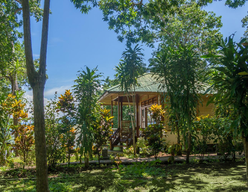Imagen general del Hotel Bunaken Divers Sea Breeze Resort. Foto 21