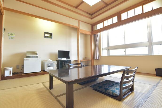Imagen de la habitación del Hotel Bunano Sato Shirakamikan. Foto 18