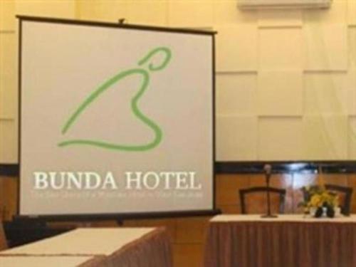 Imagen general del Hotel Bunda. Foto 8