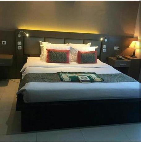 Imagen general del Hotel Bunda. Foto 10