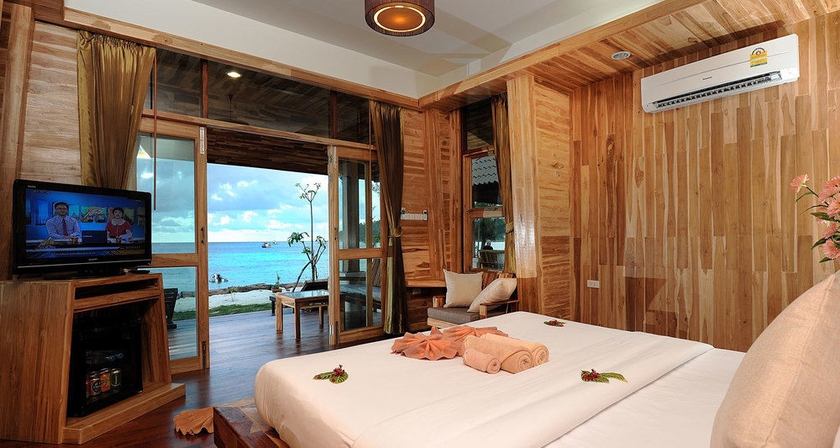 Imagen de la habitación del Hotel Bundhaya Villas Koh Lipe. Foto 5