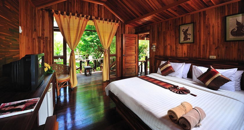 Imagen de la habitación del Hotel Bundhaya Villas Koh Lipe. Foto 6