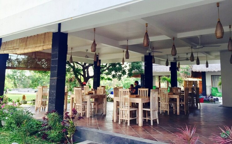 Imagen del bar/restaurante del Hotel Bunga Laut. Foto 10