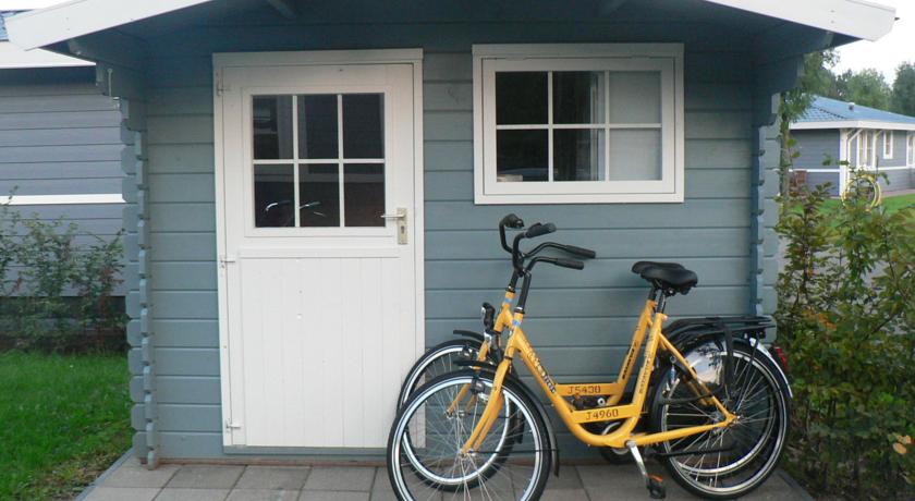 Imagen general del Hotel Bungalow Aquila. Foto 2