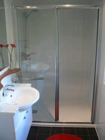 Imagen de la habitación del Hotel Bungalow Aquila. Foto 6