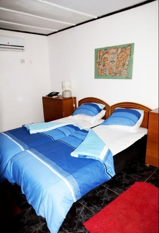 Imagen de la habitación del Hotel Bungalow Beach. Foto 9