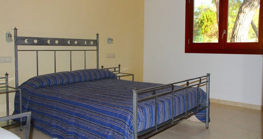 Imagen de la habitación del Hotel Bungalow Es Pins. Foto 16