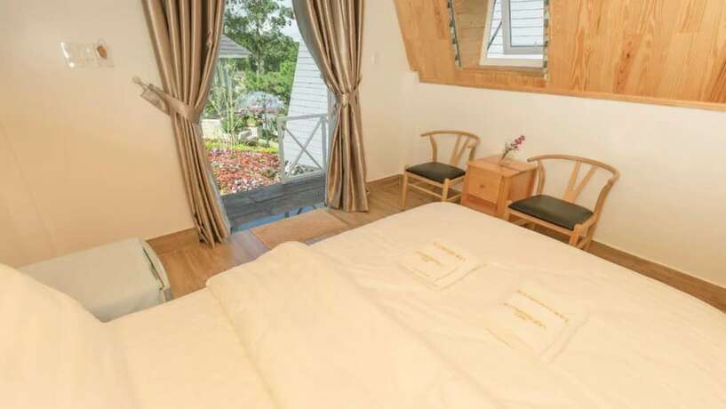 Imagen de la habitación del Hotel Bungalow Lam Phuong Cac Hill. Foto 15