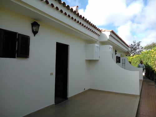 Imagen general del Hotel Bungalow Los Leones. Foto 3