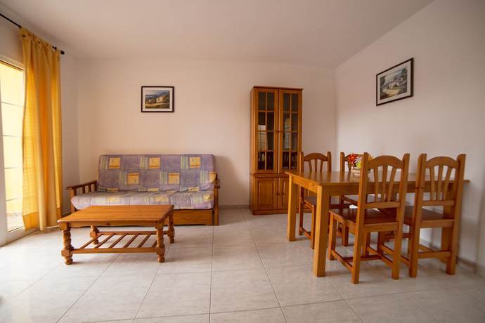 Imagen de la habitación del Hotel Bungalow Serenada. Foto 4